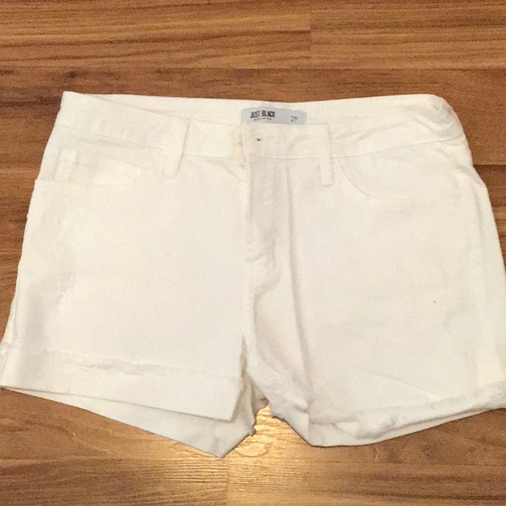 Woman’s Jean shorts